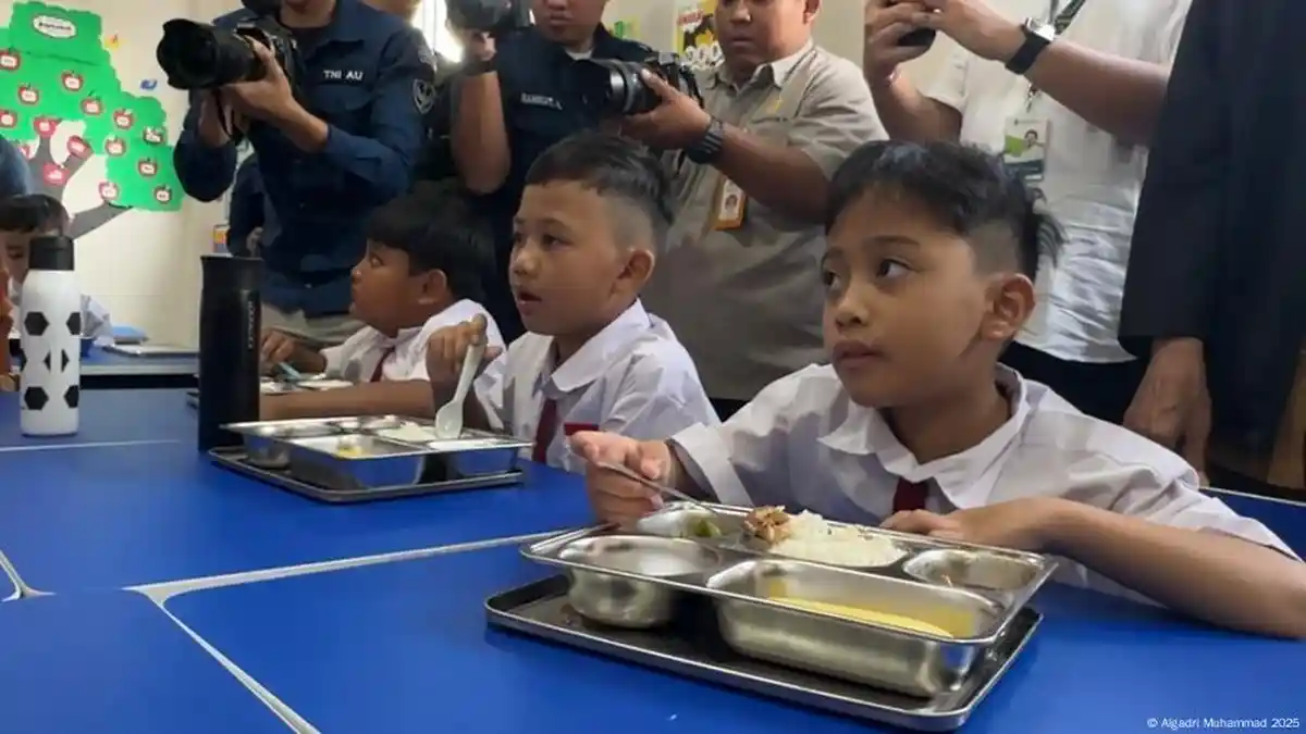 Makan Bergizi Gratis Diklaim Dorong Pertumbuhan Ekonomi 0,8%