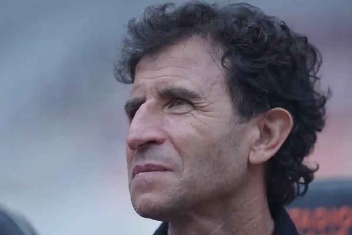 Luis Milla Mundur Gara-gara Persib Ditahan Imbang Dewa United?