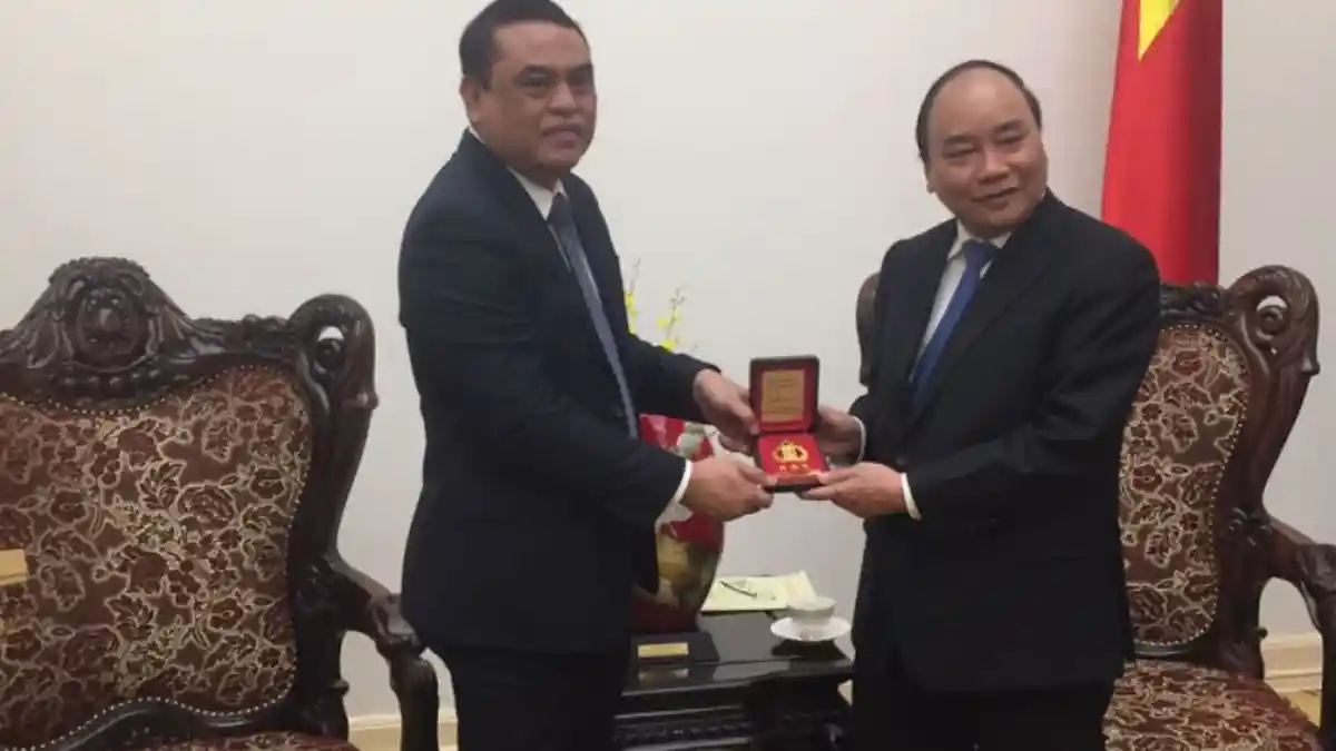 Wakapolri Temui PM Vietnam Bicarakan Ektradisi 8 WNI