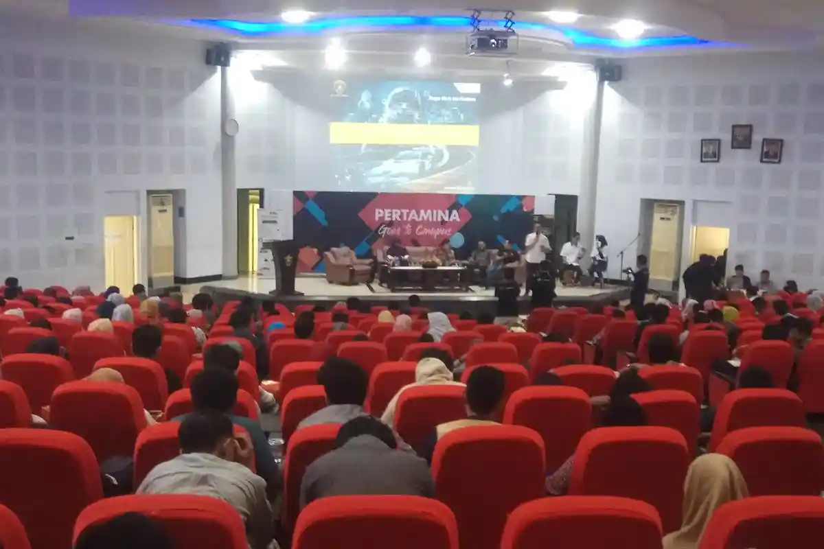 Pertamina Goes To Campus di Unhas Makassar Bahas Migas