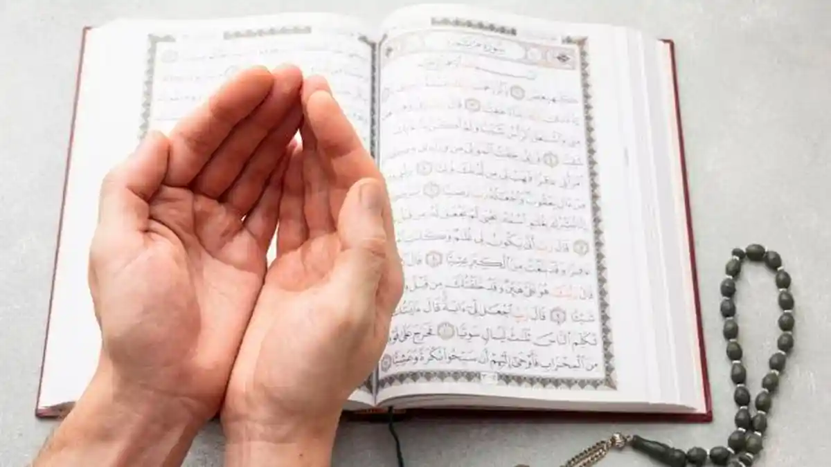Dibaca pada Shalat Jumat Terakhir di Bulan Rajab, Ini Amalan Doa Dilancarkan Rejeki