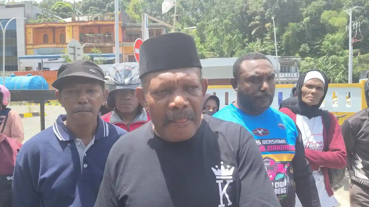 Pasar Thumburuni Dipalang, Hamzah Namudat Ingatkan Peran Tanda Tangannya untuk Pelepasan