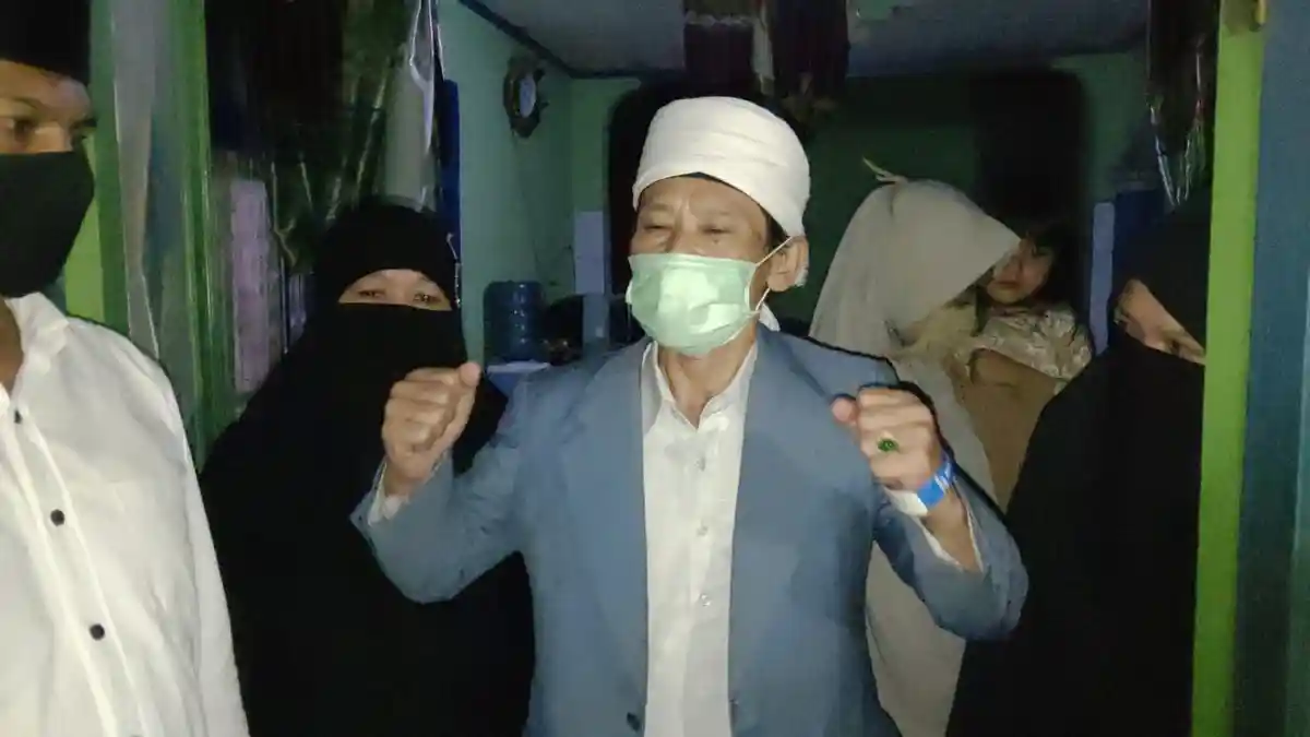Pasien Positif Covid-19 Asal Selaawi Garut Sembuh, Warga Sambut dengan Salawat