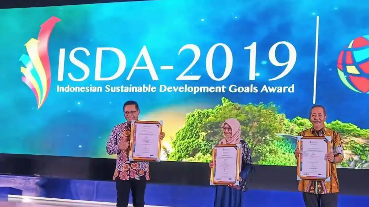 Raih Penghargan ISDA 2019 karena Dinilai Peduli Pendidikan Berkualitas di Jakarta Utara