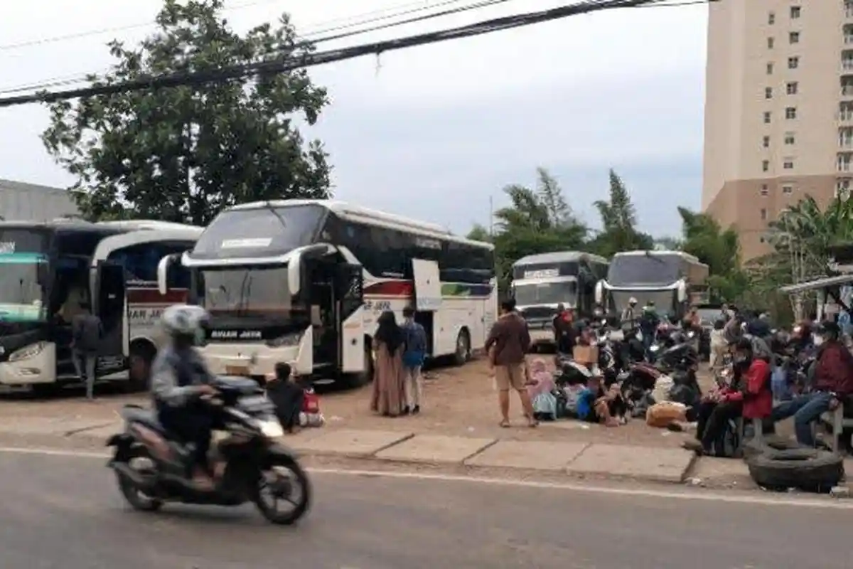 PO di Terminal Pulogebang Keluhkan Keberadaan Terminal Bayangan, Ini Daftar Lokasinya