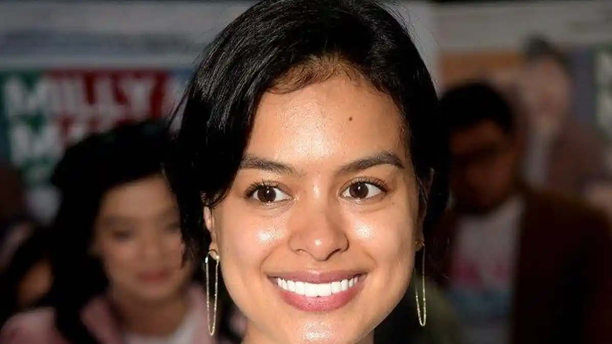 Eva Celia Riah Penghargaan AMI Awards 2021 Bersama Laleilmanino dan Diskoria