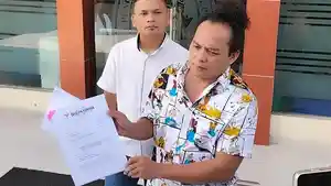 Pengacara-Anggota-Damkar-Depok-Deolipa-Yumara-mendatangi-PN-Depok.jpg