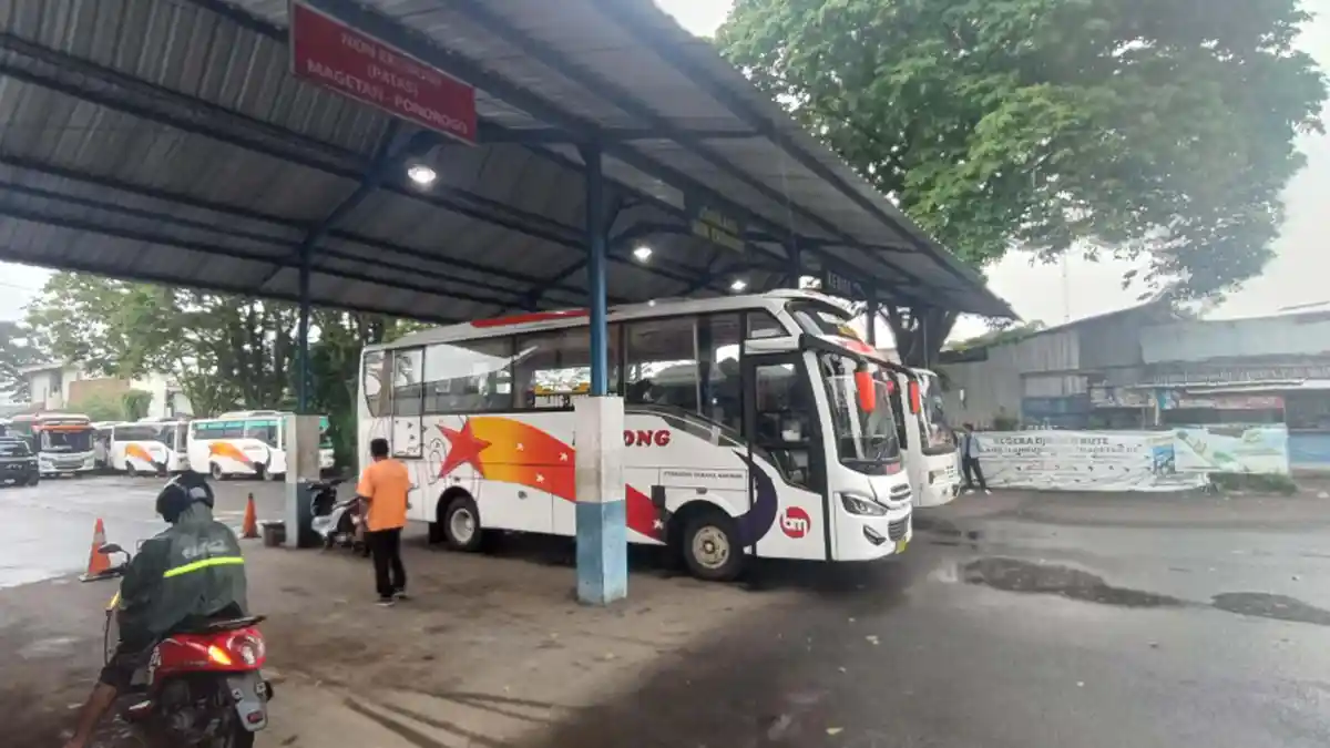 Terminal Landungsari Kembali Hidup, Penumpang Meningkat Setelah Bus Trans Jatim Beroperasi