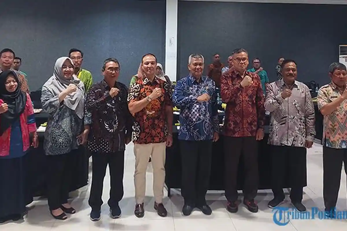 LP2M Untan Pontianak Gelar Workshop Dorong Petani Sawit Kalbar Sertifikasi Kebun