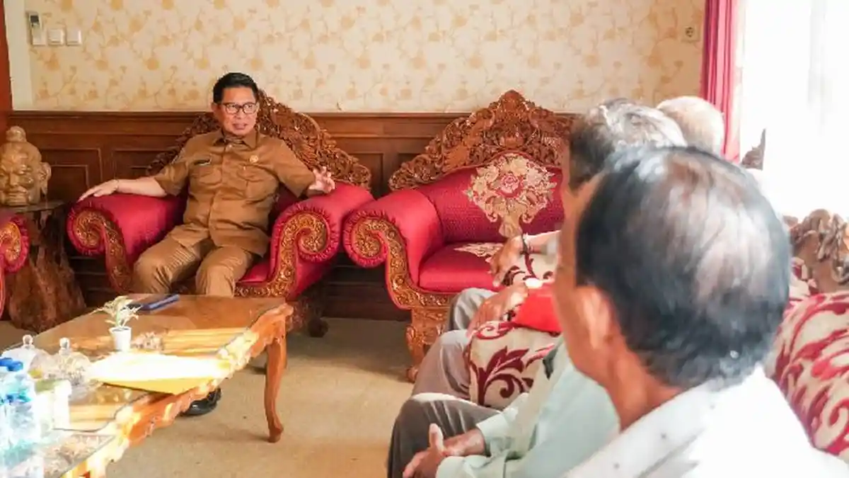 Sekda Badung Terima Audiensi Pengurus Lansia Kecamatan Kuta Utara