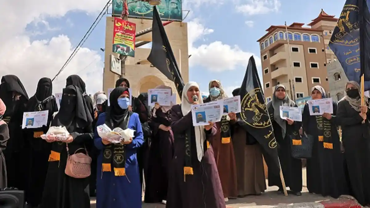 Wanita Lansia Palestina Tikam dan Bergulat dengan Seorang Pemukim Yahudi