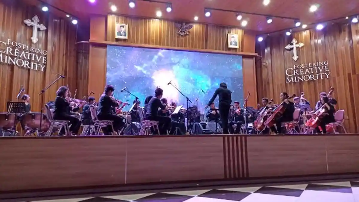 Mahasiswa FBS UKSW Suguhkan Figur Penting Minahasa dalam Karya Orkestranya