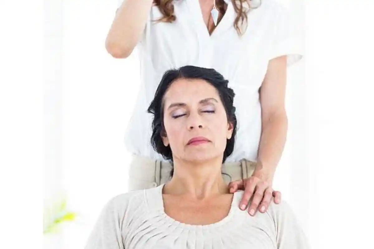 PILU Lansia di Duren Sawit, Jadi Korban Hipnotis, Uang dan Perhiasan Raib, Ditinggal di Minimarket