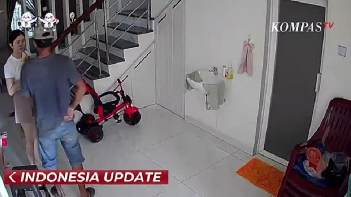 Dibuntuti hingga ke Dalam Rumah, Seorang Ibu Muda dan Anaknya Dirampok Serta Diancam Dibunuh
