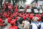 Gerakan Buruh Jakarta Demo Tolak Omnibus Law