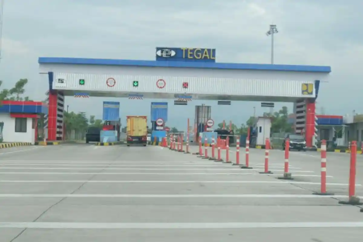Tarif 8 Ruas Tol Naik, Termasuk Tol Pejagan-Pemalang. Berikut Daftar Lengkapnya