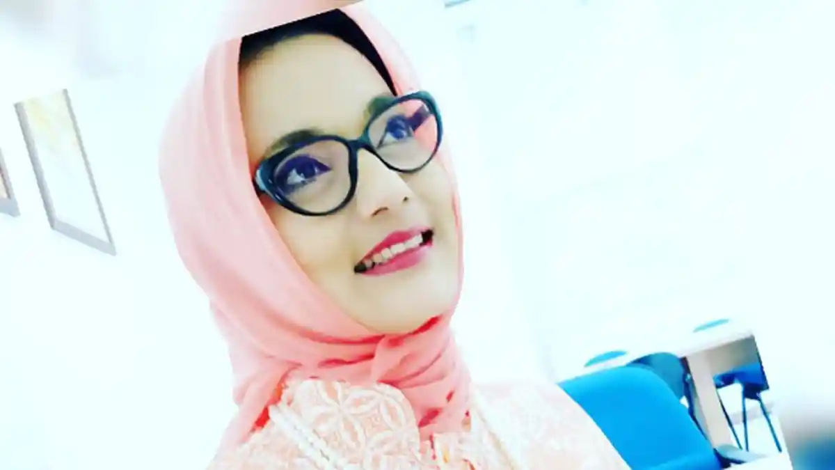 Sang Adik Dukung Ahok, Kicauan Marissa Haque Ini Bikin Netizen Geleng Kepala