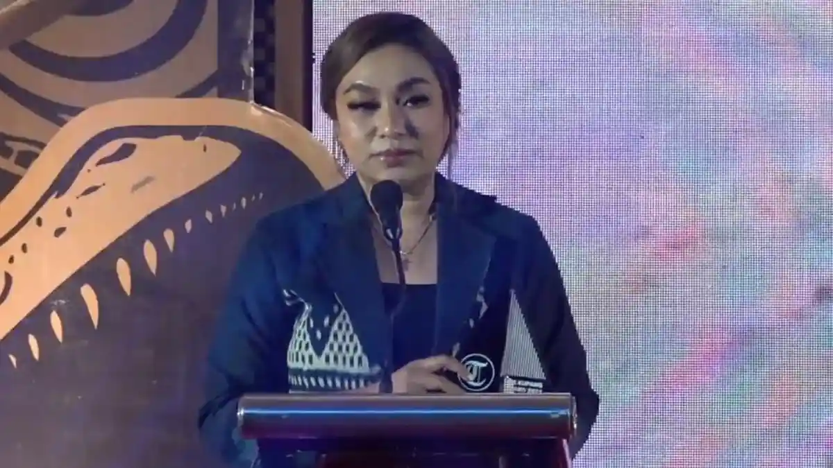 Daftar Pilkada Kota Kupang, Suara Milenial Untuk Serena Francis