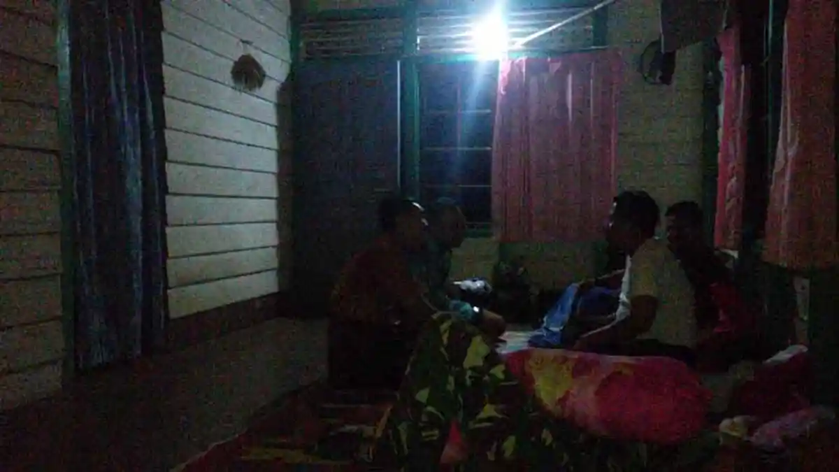 Terbatas, Listrik Hanya untuk Nyalakan Lampu Penerangan