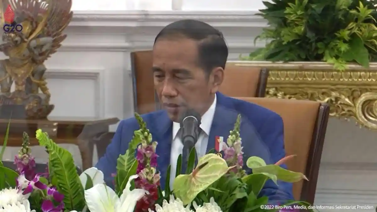 Jokowi: Pusingnya Belum Reda Tambah Lagi Ada Perang