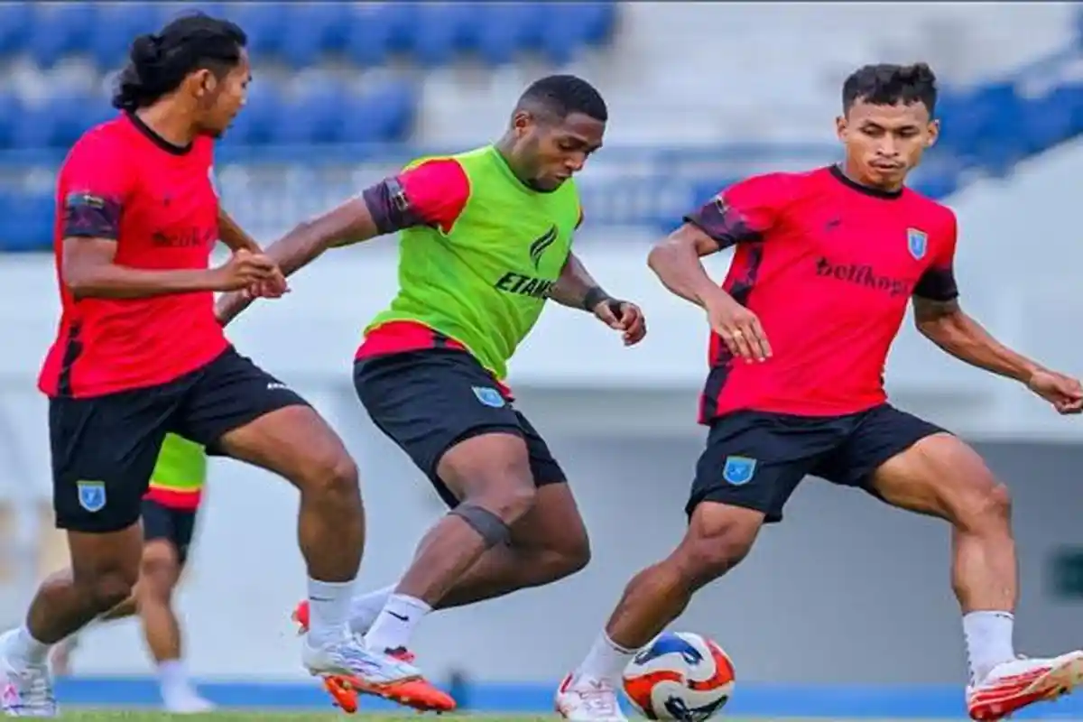 Hadapi Deltras FC Pada 11 November, Persela Lamongan Kemungkinan Sudah Dipimpin Pelatih Baru