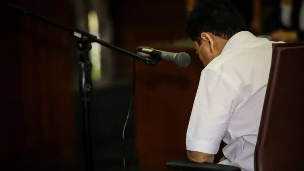 Sindir Drama di Sidang Novanto, Begini Natizen Parodikan Dialog Hakim dan Terdakwa. Bikin Ngakak