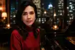 Poulindria Wulandari Tetap Ngeband di Australia, Karyanya Merambah Platform Digital