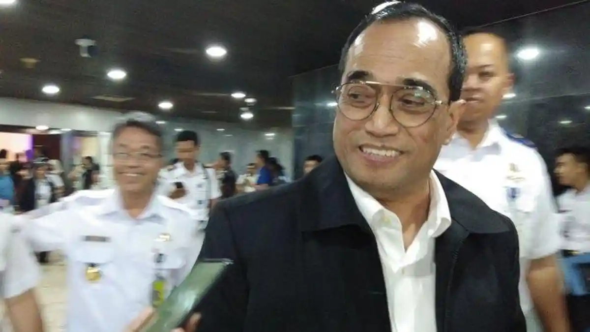 Fakta Sembuhnya Menhub Budi Karya Sumadi dari Corona, 14 Hari Tak Sadarkan Diri, Siap Bekerja Lagi