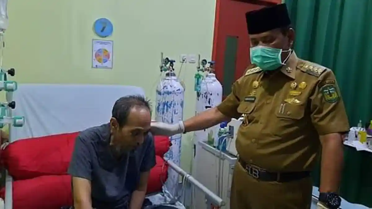Kepala Dinas Kesehatan Luwu Tutup Usia, Basmin Mattayang: Kami ...