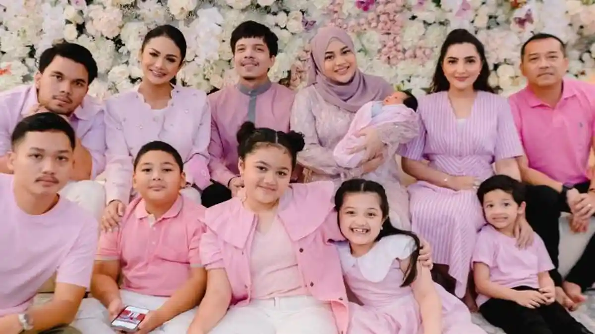 Setelah Kelahiran Ameena, Anak Bungsu Ashanty dan Krisdayanti Mulai Rasakan Cemburu