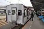 Rangkaian KRL yang Kecelakaan Dievakuasi