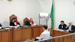 raimar-pasar-cinde-duplik.jpg