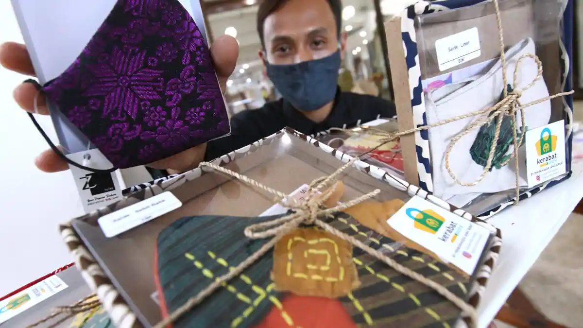 Ingat Masa Pakai Masker Kain, Satgas Covid-19 : Hanya Satu Bulan