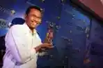 Dahlan Iskan Terima Anugerah ASI 2012