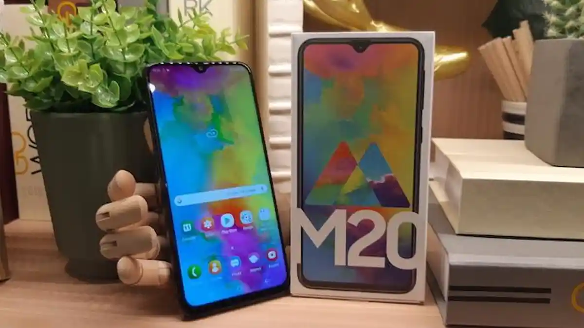 Samsung Galaxy M20 Hadir, Asus Tak Pede Jual ZenFone Max Pro M2?