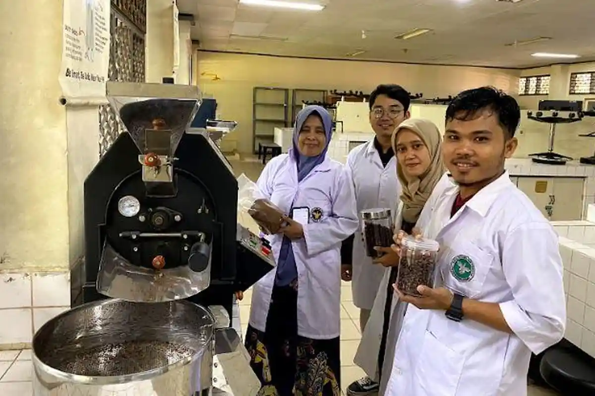 Dosen Unja Kembangkan Artificial Luwak untuk Tingkatkan Kualitas Kopi Liberika Jambi