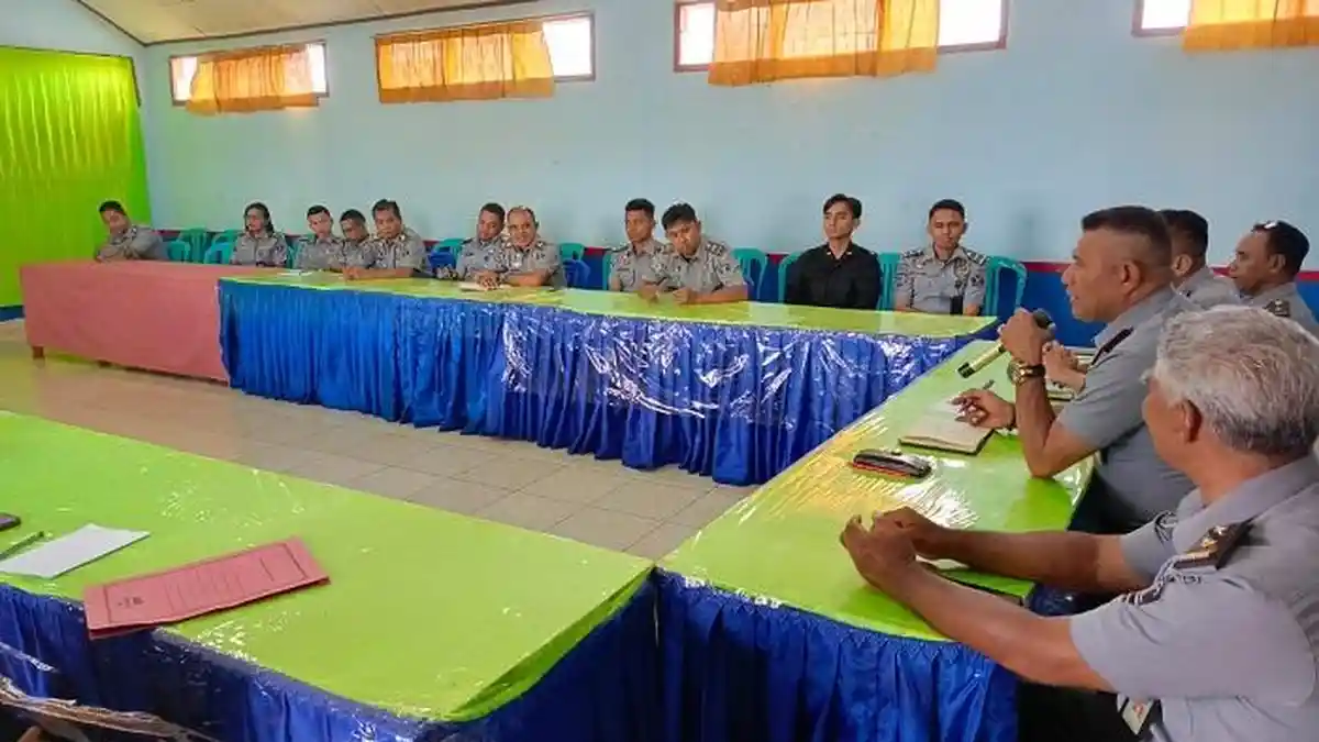 Rutan Klas IIB SoE Gelar Rapat Pembentukan Tim Zona Integritas Menuju WBK dan WBM
