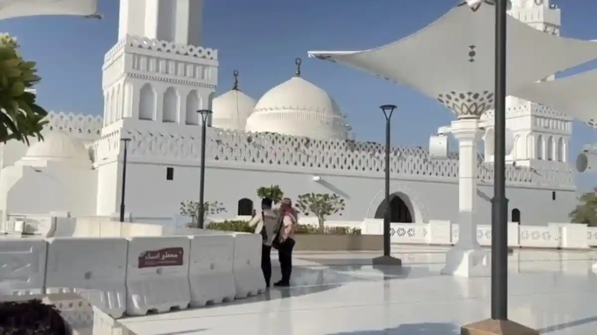 Masjid Qiblatain, Saksi Perpindahan Arah Kiblat Umat Islam - Tribun-timur.com