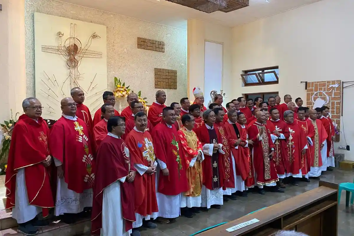 Rm Fadjar Tedjo Soekarno Pr: Gara-gara Udeng Banyuwangi Banjir Selfie