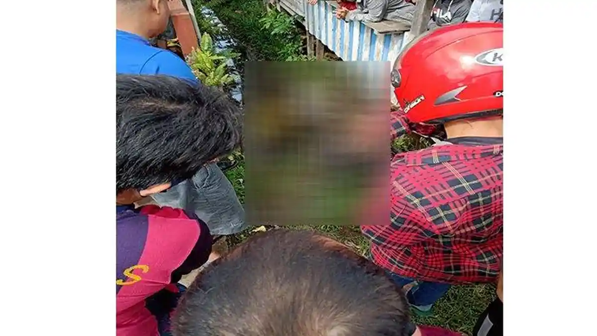 Penemuan Mayat di Parit, Ada Sepeda Motor di Lokasi, Diduga Korban Kecelakaan Minggu 23 Agustus 2020