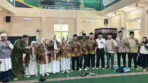 Pemkab-Bengkulu-Tengah-Lepas-7-Jemaah-Calon-Haji-2026-Dipesankan-Jaga-Kesehatan.jpg