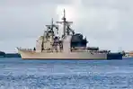 Iran Klaim Paksa Kapal Perang Amerika Mundur dari Selat Hormuz