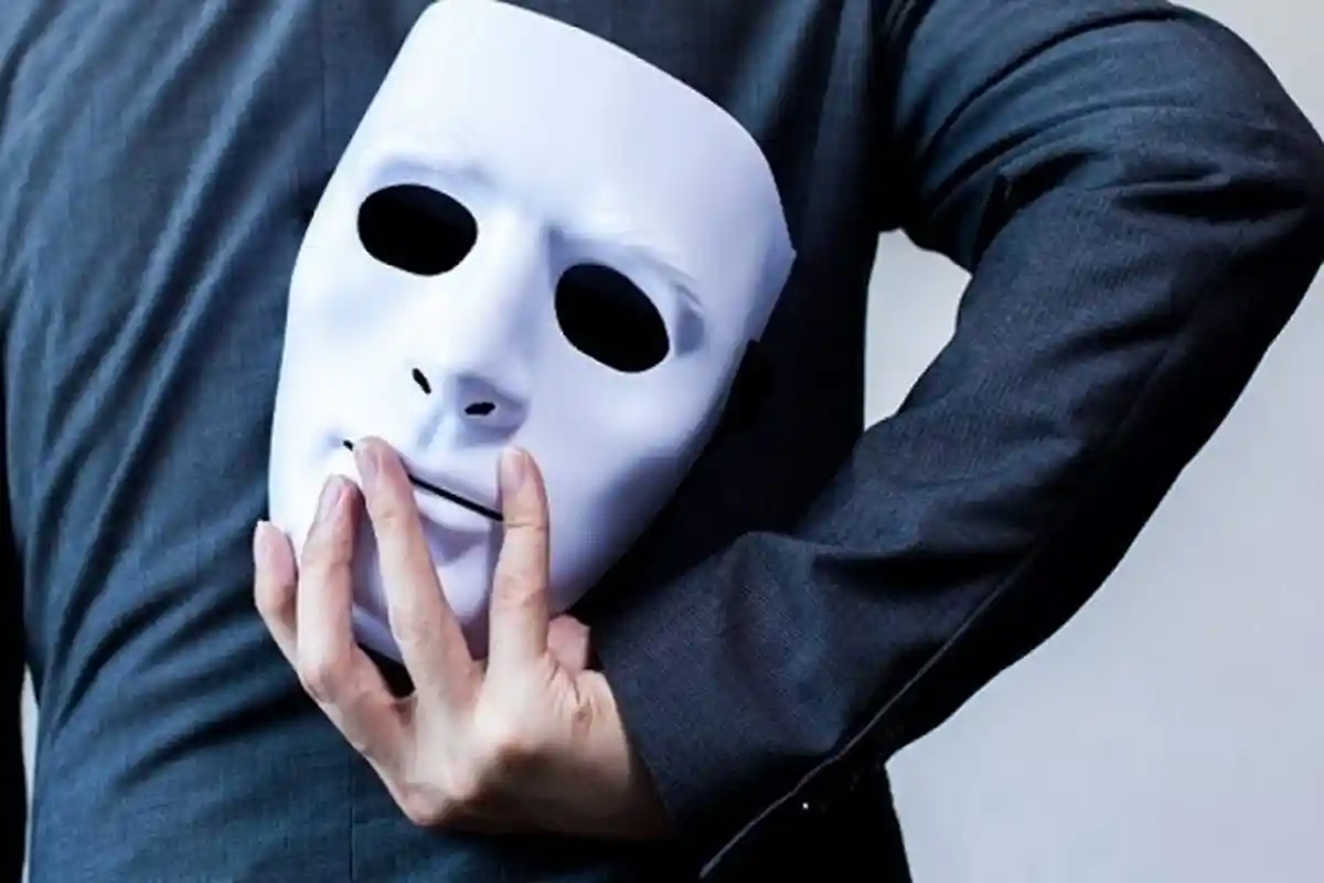 Bermuka Dua, Zodiak Ini Suka Berpura-pura Baik di Depan Orang Lain, Lihat Zodiak Teman Kamu?