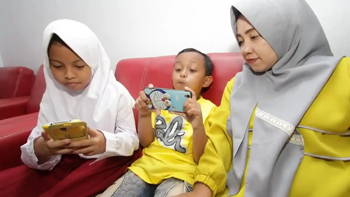 Pola Pengasuhan Drone Parenting dan Peran Ayah dalam Pengasuhan Generasi Alfa