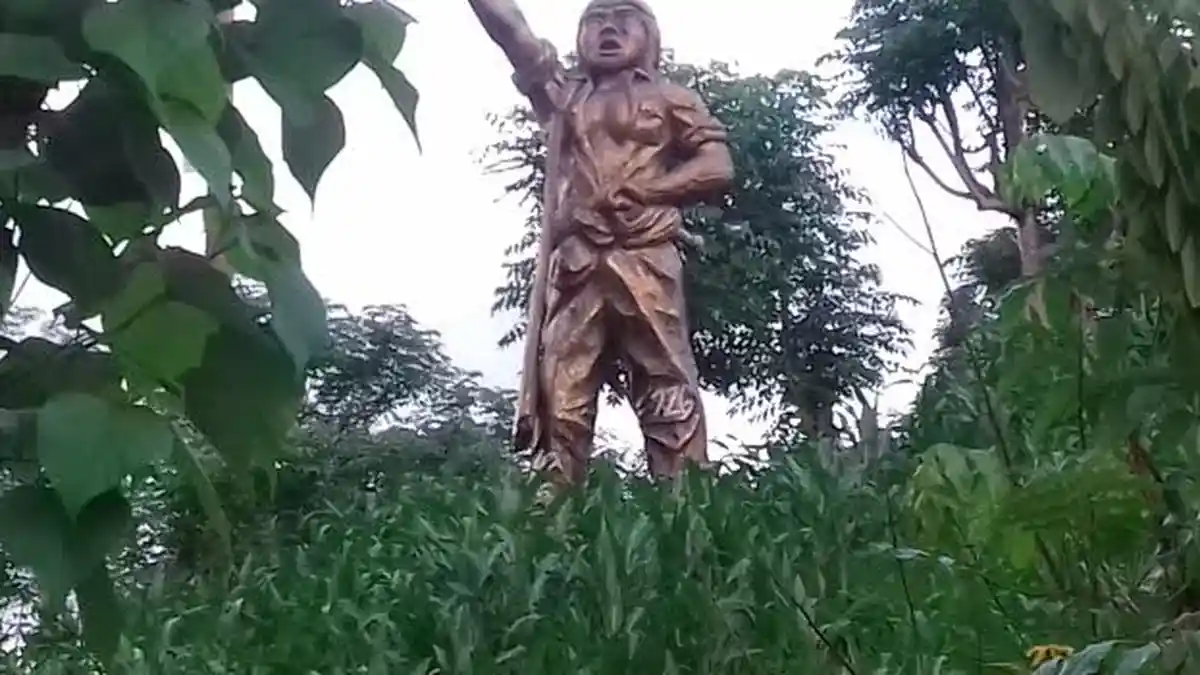 Mengapa Patung Makkasau Dibangun di Bukit Paceko Jeneponto? Ini Sejarahnya