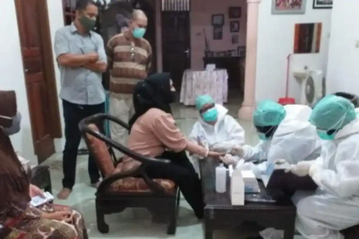 Wali Kota Langsa Bersama Pegawai Sekretariat dan Pendopo Non-Reaktif Rapid Test