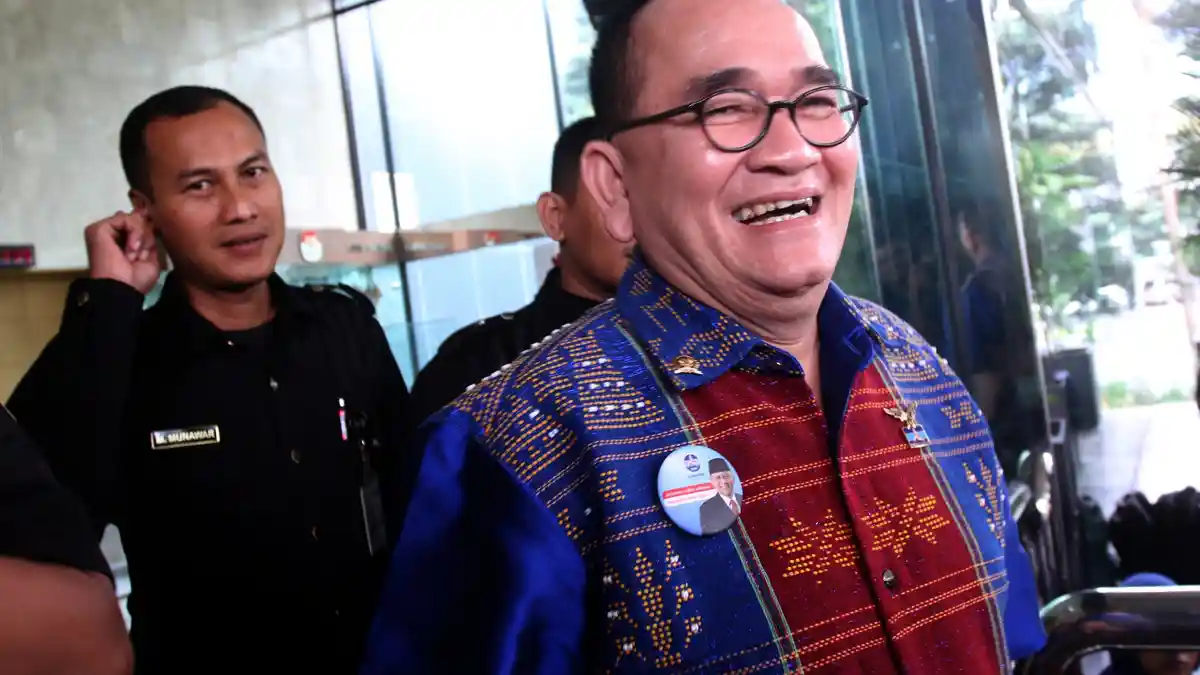 Ruhut Sitompul Jadi Jurkam Jokowi Keliling Indonesia