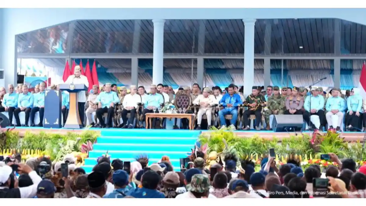 Canda Prabowo Sapa Sherly Tjoanda & Teddy Indra Wijaya di Gorontalo Disambut Riuh: Yang Presiden Aku - Tribunnews.com