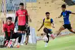 PSPS_Pekanbaru_latihan_hadapi_PSMS_Medan_pekan_ke_11_Grup_A_Championship.jpg