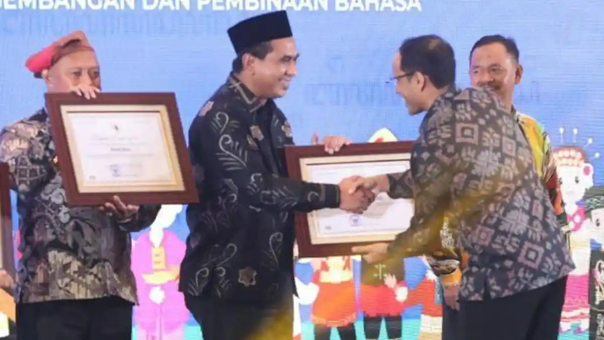 Gunakan Bahasa Jawa Tiap Kamis, Pemprov Jateng Diganjar Penghargaan dari Mendikbud Ristek